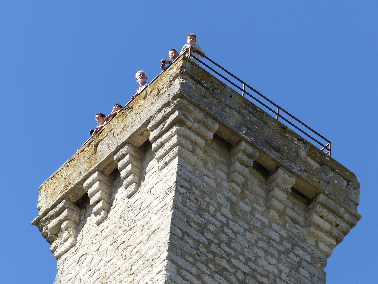 Surprises à  Castelnau-de-Levis